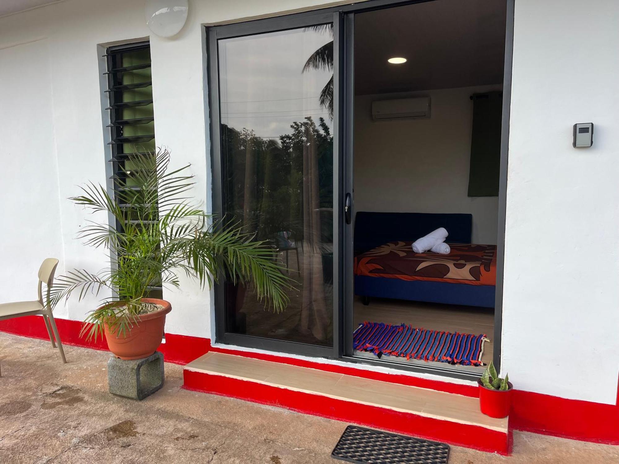 Manatini Lodge Faie Bagian luar foto