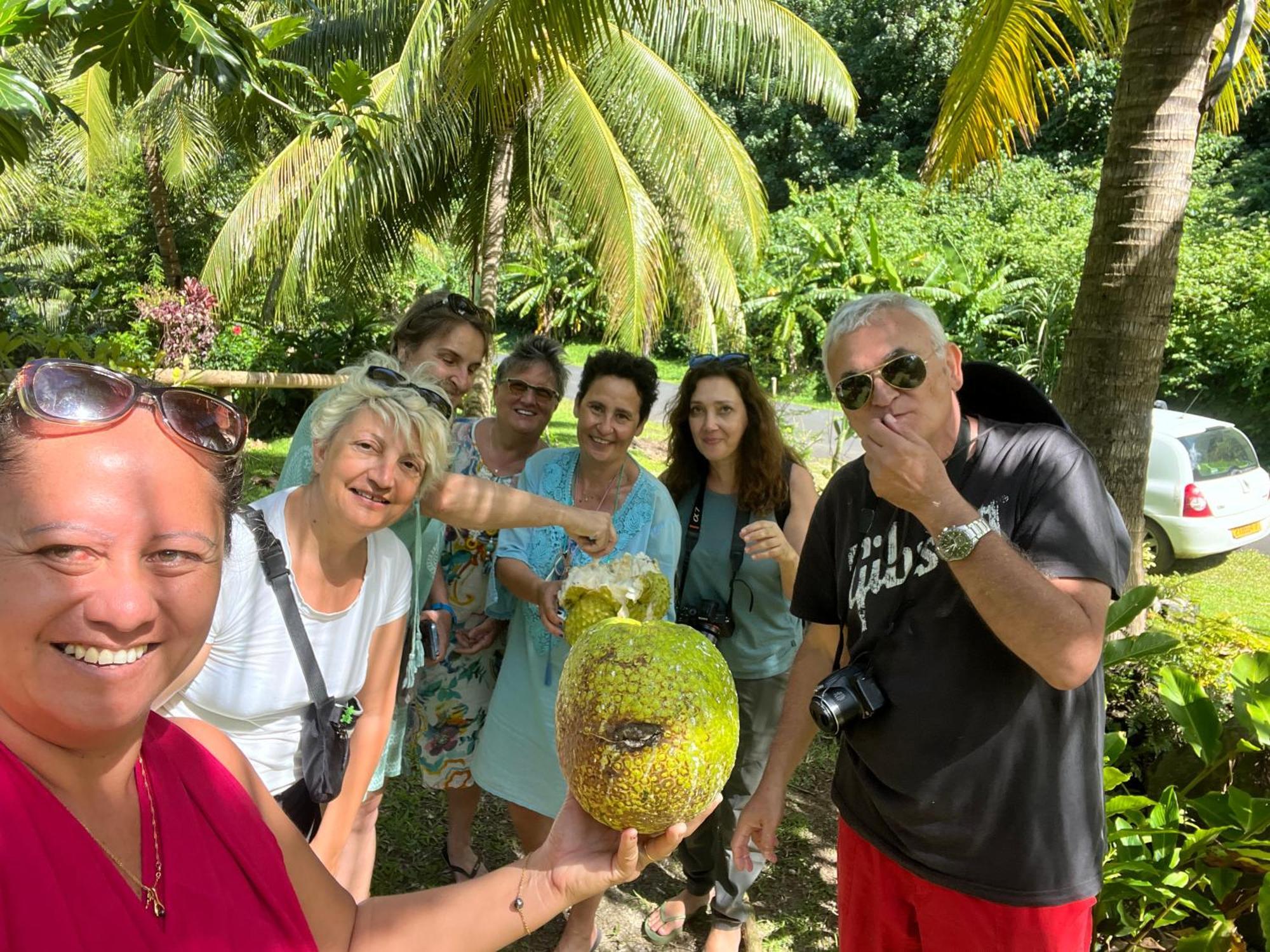 Manatini Lodge Faie Bagian luar foto