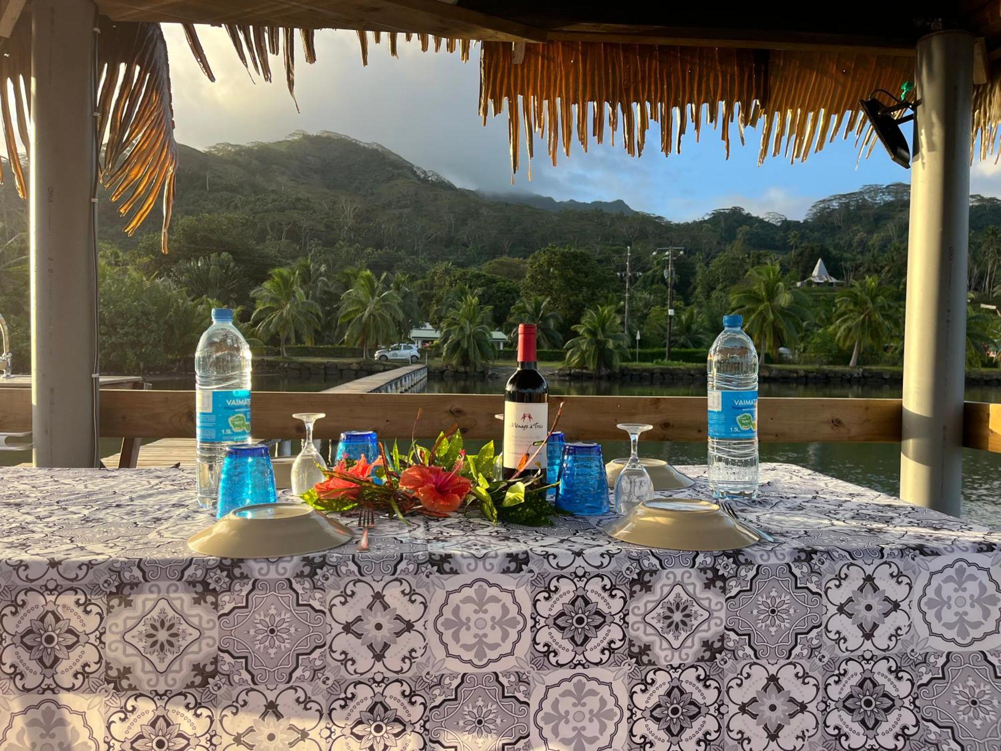 Manatini Lodge Faie Bagian luar foto